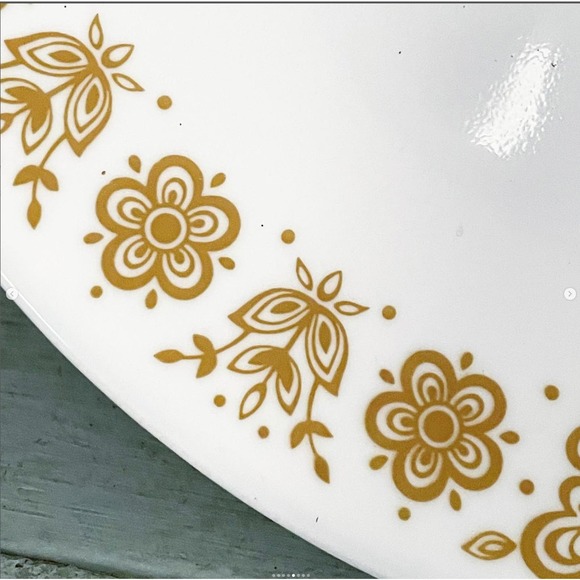 Vintage Milk Glass Corelle Butterfly Gold Dinnerware Corningware USA Lot x20 - Picture 4 of 8